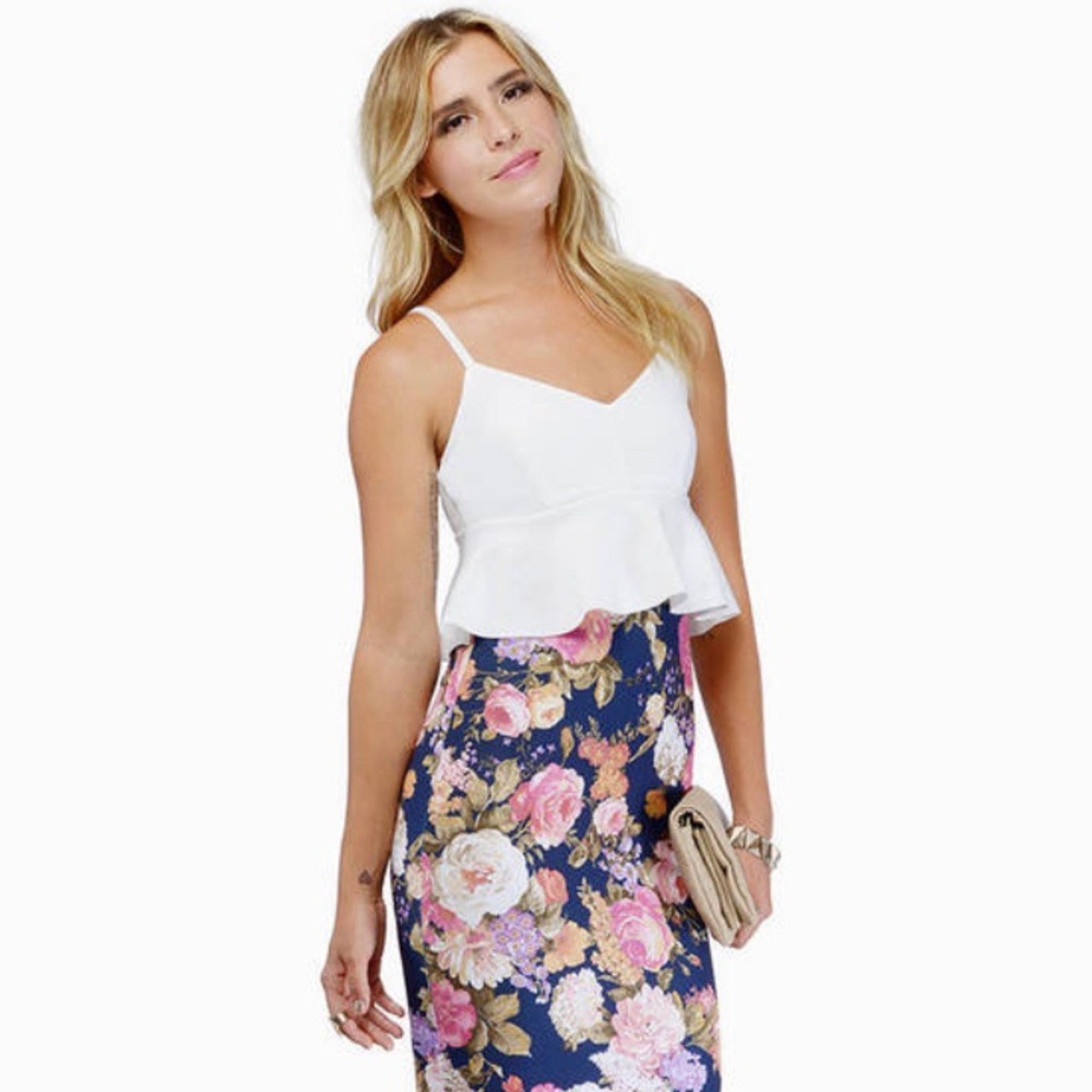 TOBI PEP IN YOUR STEP CROP TOP